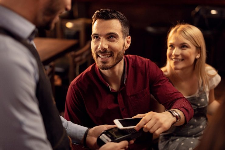 Layar Speed Baccarat di platform 777slot apk menampilkan meja live dengan dealer profesional